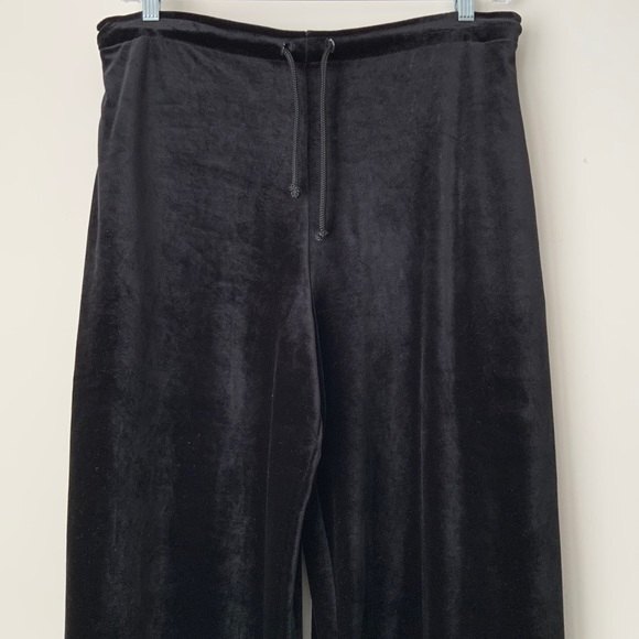 The Disney Store Mickey Velvet Two Piece Mismatch Set - Picture 9 of 14